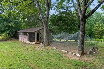 1124 Peabody Road, Colfax, NC 27235 - Photo 32