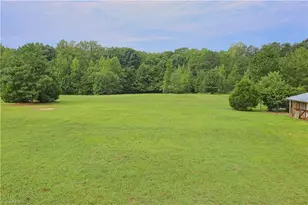 164 Meadow Branch Rd, Reidsville, NC 27320 - Photo 34