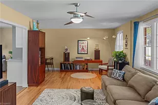 2704 Hill-N-Dale Dr, Greensboro, NC 27408 - Photo 6