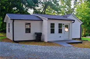 421 Webb St, Mebane, NC 27302 - Photo 26