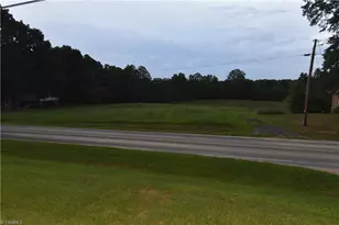 4190 Grubbs Rd, Walkertown, NC 27051 - Photo 24