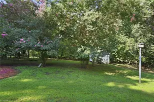 3822 Quail Run Ln, Burlington, NC 27215 - Photo 32