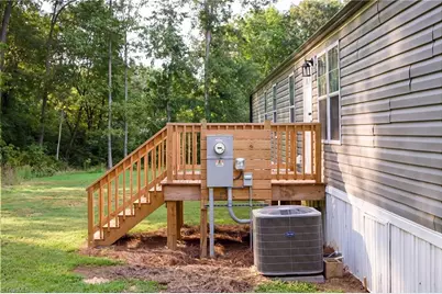 262 Glendale Avenue, Thomasville, NC 27360 - Photo 22