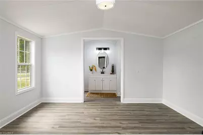 262 Glendale Avenue, Thomasville, NC 27360 - Photo 12