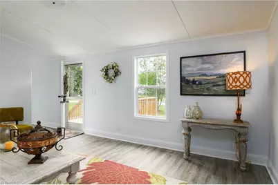 262 Glendale Avenue, Thomasville, NC 27360 - Photo 4
