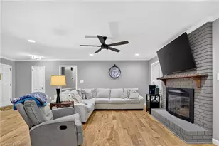 1949 Brook Dr, Asheboro, NC 27205 - Photo 24
