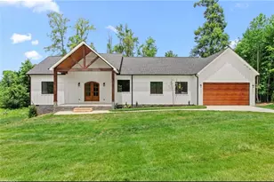 176 Ivory Ln, Lexington, NC 27295 - Photo 2