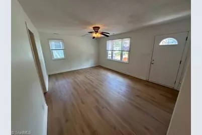 558 Kinard Drive, Winston-Salem, NC 27101 - Photo 6