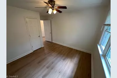 558 Kinard Drive, Winston-Salem, NC 27101 - Photo 18