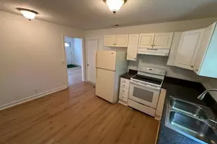 558 Kinard Dr, Winston-Salem, NC 27101 - Photo 10