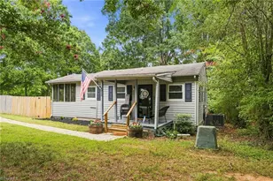 4915 Rhondan Rd, Summerfield, NC 27358 - Photo 2