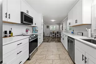 4915 Rhondan Rd, Summerfield, NC 27358 - Photo 10