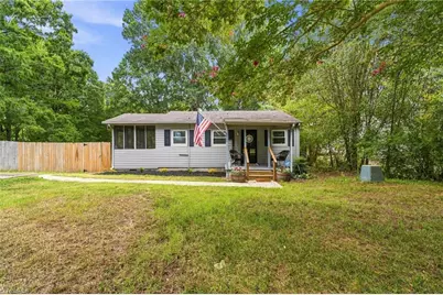 4915 Rhondan Road, Summerfield, NC 27358 - Photo 4