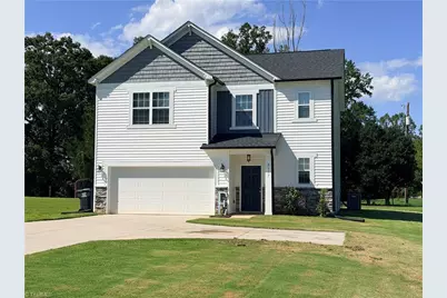 8117 Reynolda Road, Pfafftown, NC 27040 - Photo 1