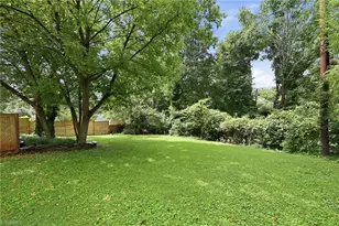 2772 Edinberg Dr, Winston-Salem, NC 27103 - Photo 22