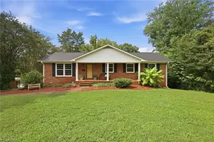2772 Edinberg Dr, Winston-Salem, NC 27103 - Photo 1