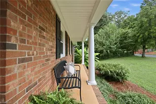 2772 Edinberg Dr, Winston-Salem, NC 27103 - Photo 2