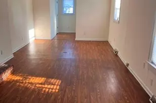 300 Ward St, Graham, NC 27253 - Photo 4