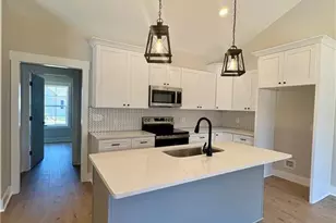 825 Hardison St, Mocksville, NC 27028 - Photo 8