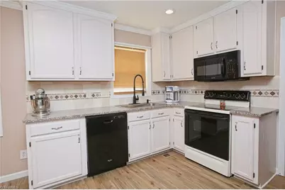 7007 Taunton Drive, Greensboro, NC 27410 - Photo 6