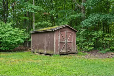 535 Nc Highway 100, Whitsett, NC 27377 - Photo 26