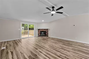 5503 Bridgeview Dr, Greensboro, NC 27406 - Photo 6