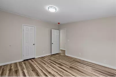 5503 Bridgeview Drive, Greensboro, NC 27406 - Photo 28