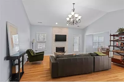 127 Brooks Landing Drive, Winston-Salem, NC 27106 - Photo 4