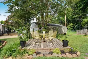 2312 Markland Dr, Greensboro, NC 27408 - Photo 16