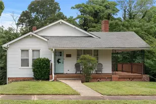 431 Stratton Ave, Winston-Salem, NC 27101 - Photo 1