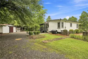 1156 Rock Quarry Rd, North Wilkesboro, NC 28659 - Photo 6
