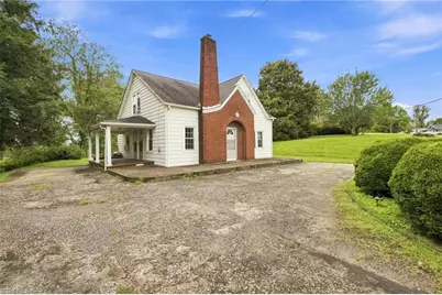4105 Boone Trail, North Wilkesboro, NC 28659 - Photo 2