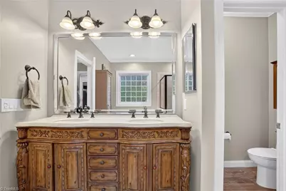8915 Grove Park Drive, Oak Ridge, NC 27310 - Photo 24