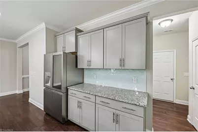 605 Newlyn Drive, Raleigh, NC 27606 - Photo 14