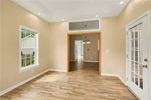 180 Beeson Park Ct, Kernersville, NC 27284 - Photo 14