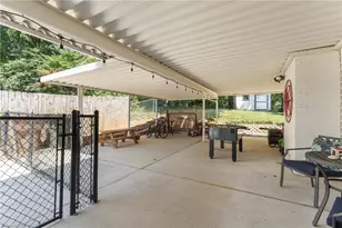 4906 Starmount Dr, Greensboro, NC 27410 - Photo 30