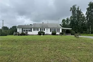 1100 Ben Smith Rd, Siler City, NC 27344 - Photo 2