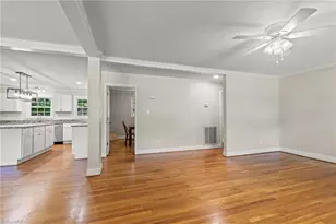 112 Wilson St, Yadkinville, NC 27055 - Photo 6