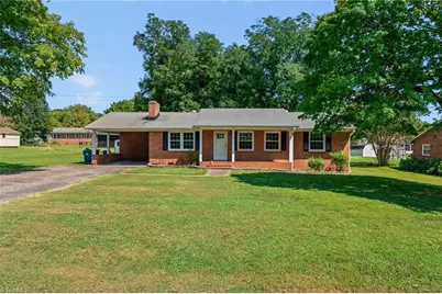 112 Wilson Street, Yadkinville, NC 27055 - Photo 1