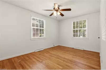 1824 Colonial Avenue, Greensboro, NC 27408 - Photo 24