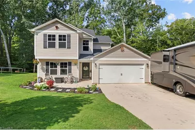185 Cliffview Drive, Lexington, NC 27292 - Photo 1