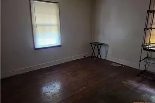 821 Broad Ave, Greensboro, NC 27406 - Photo 6