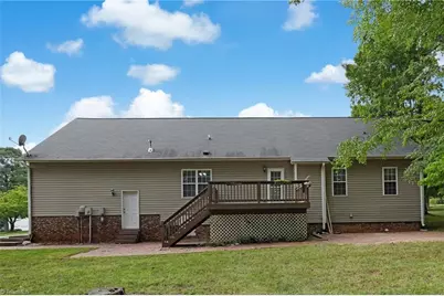 7902 Cress Court, Oak Ridge, NC 27310 - Photo 26