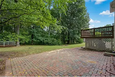 7902 Cress Court, Oak Ridge, NC 27310 - Photo 24