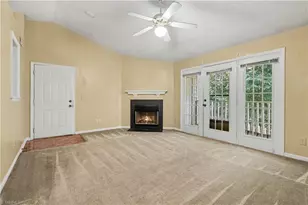 800 Spruill Ct, Greensboro, NC 27409 - Photo 4