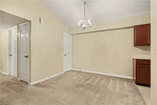 800 Spruill Ct, Greensboro, NC 27409 - Photo 6