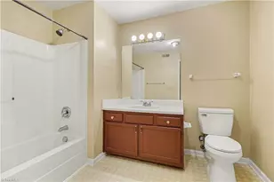 800 Spruill Ct, Greensboro, NC 27409 - Photo 10