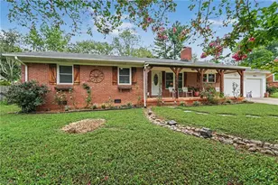 306 Sweetbriar Dr, Lexington, NC 27295 - Photo 1