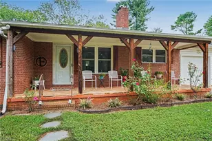 306 Sweetbriar Dr, Lexington, NC 27295 - Photo 2
