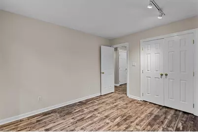 879 Brookleigh Court, Winston-Salem, NC 27104 - Photo 24